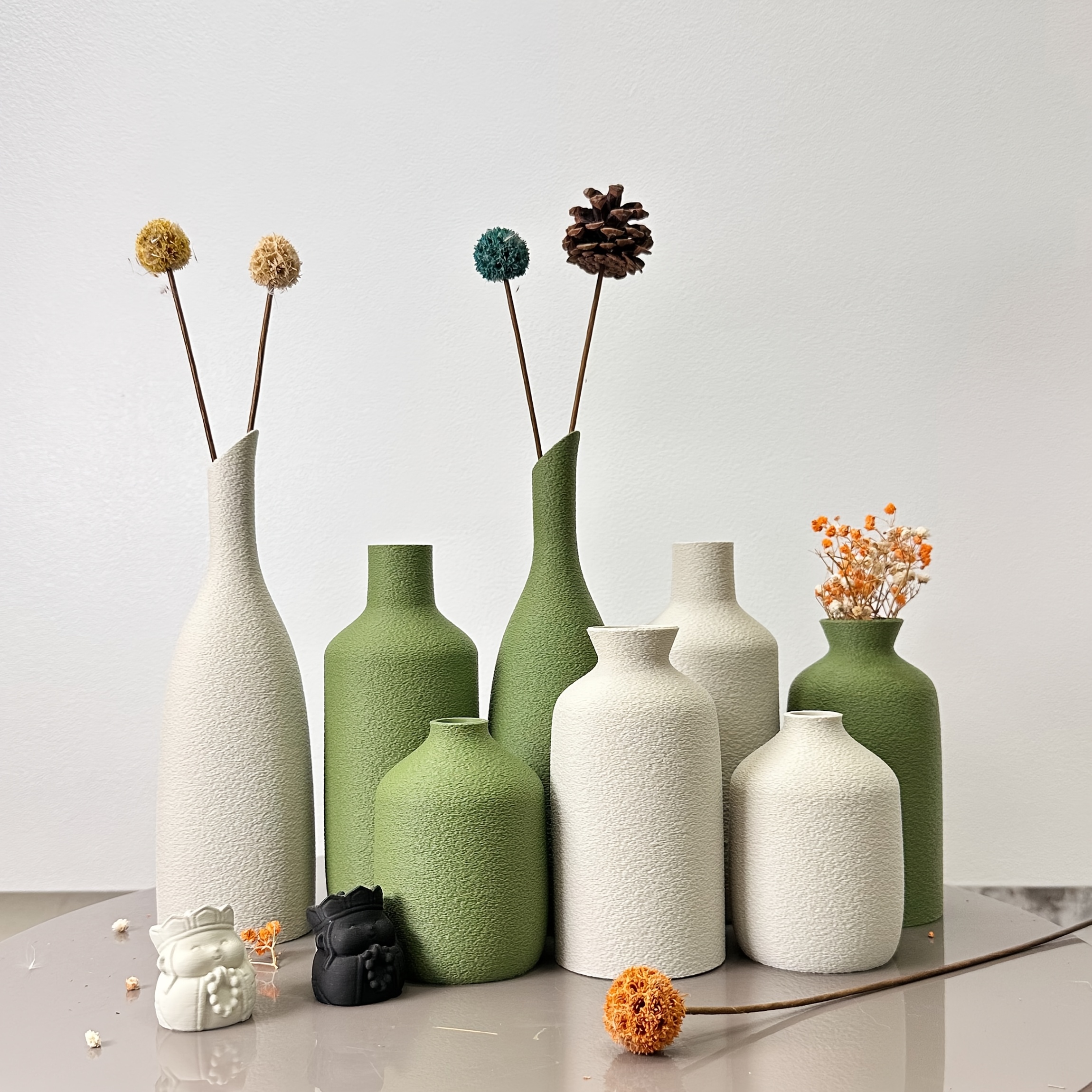 Lot de 4 vases diagonaux en imitation céramique, vases pour composition de fleurs séchées, convenant pour décoration de la maison, ornements de vase, décoration de vase pour vitrine à vin et bibliothèque, ornements de vase pour entrée de porte, décoration de vase de bureau