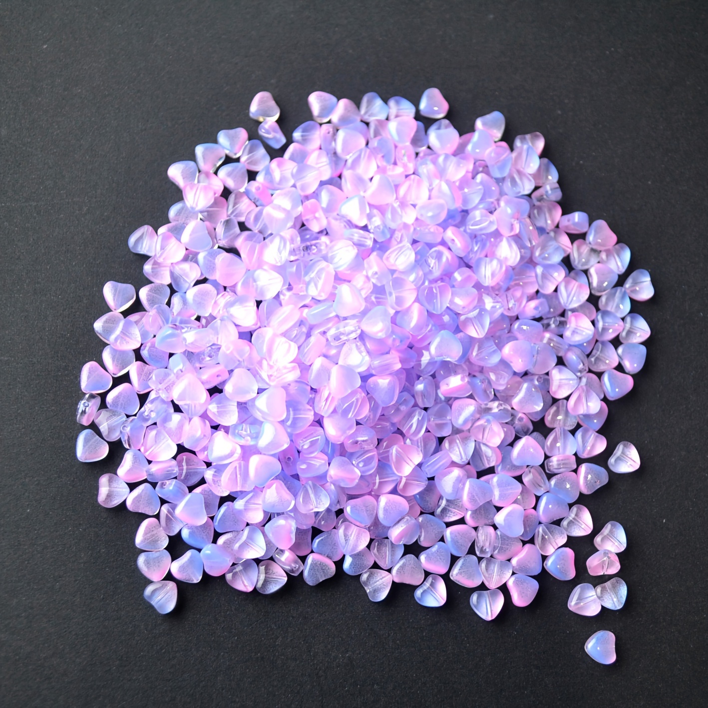 Image of 50pcs/pack Small Heart-shaped Glass Beads, Glazed Material, Gradient Colors, Diy Handmade Bracelet, Hair Accessory, Necklace, Headpiece, Earring Crafting Materials