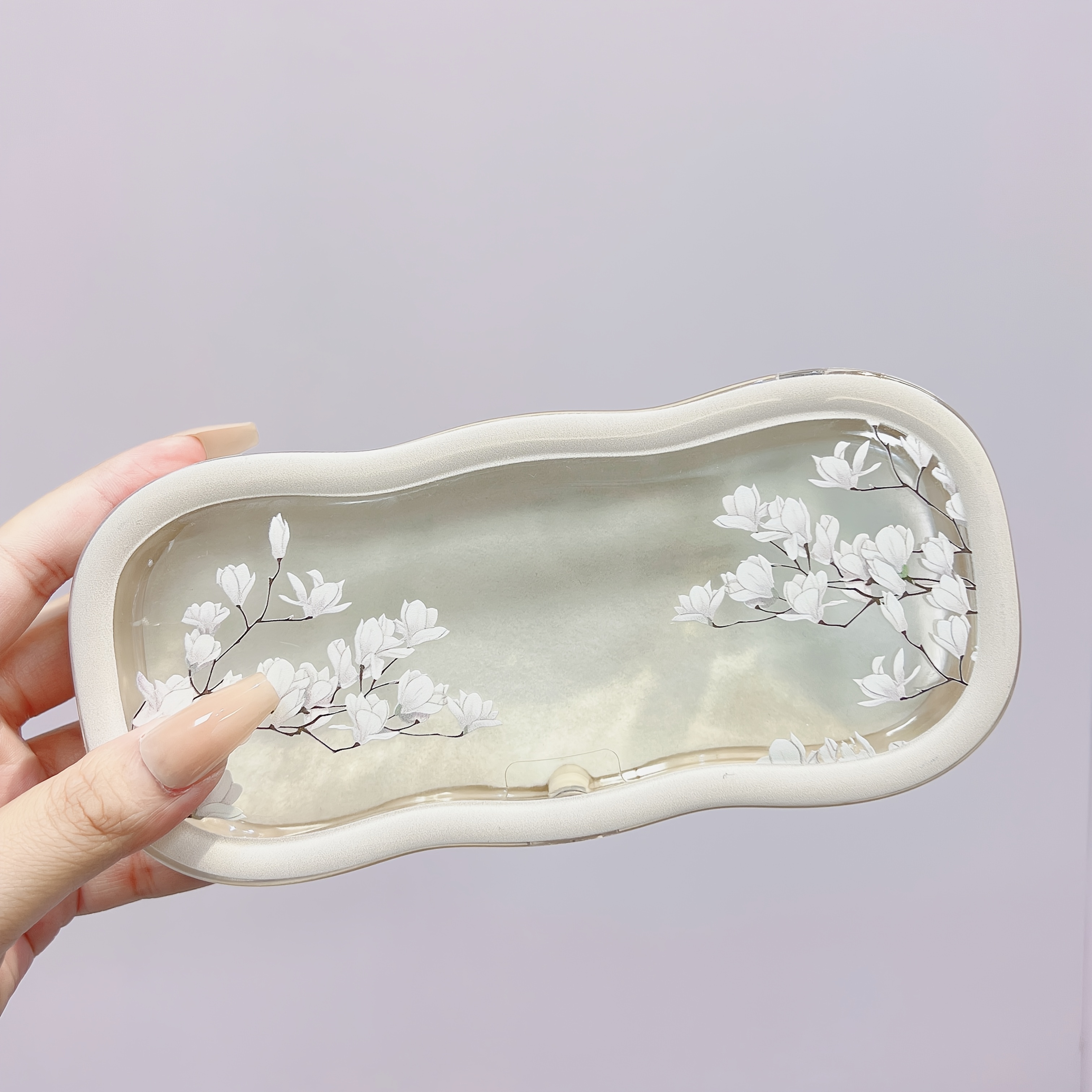 Image of Cloud-shaped Magnetic Glasses Case With White - Transparent Pressure-resistant Portable Eyewear Storage For , Retro Fashion Accessory, Cute Holiday Gift, Eye Glasses Case