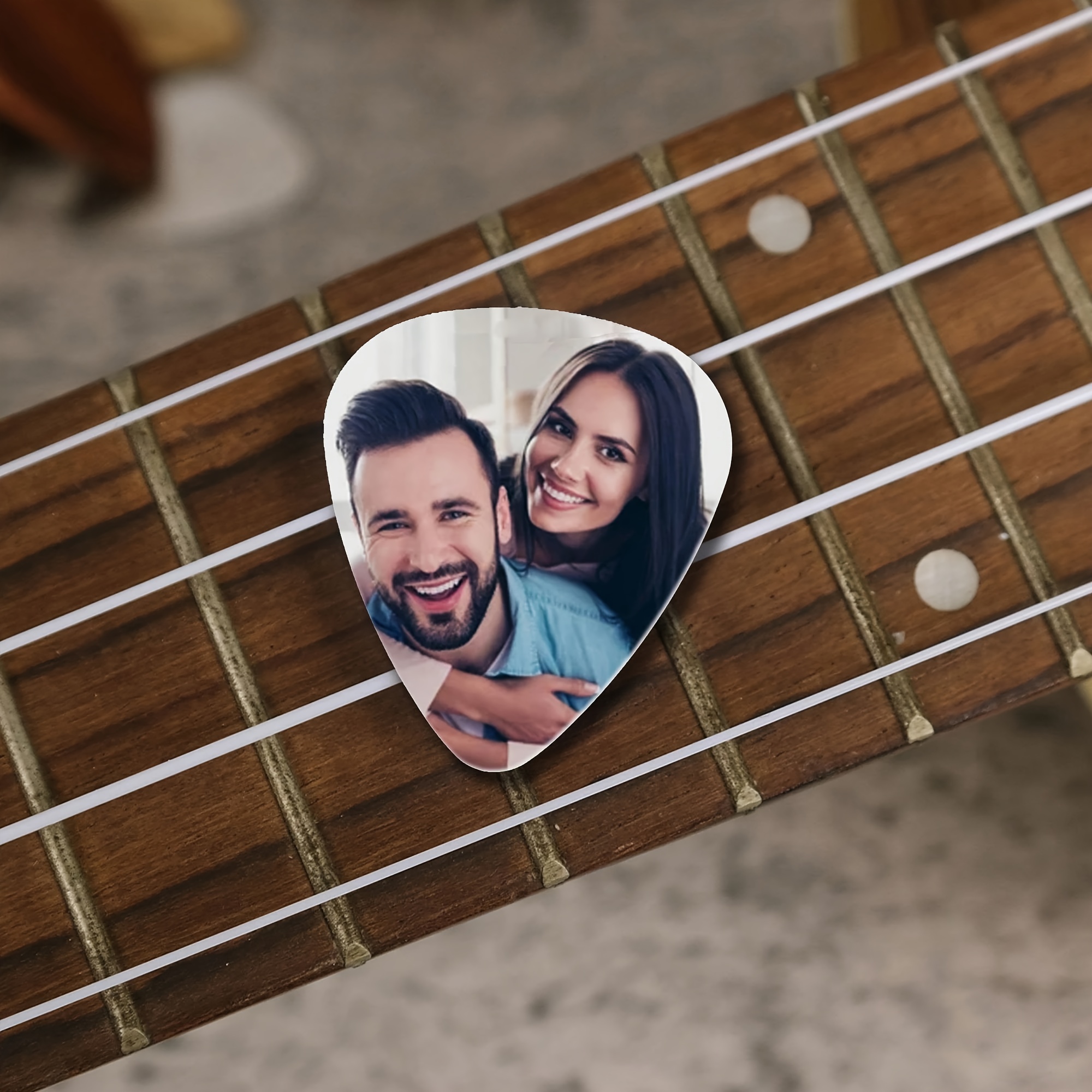 1pc Custom Acrylic Photo Guitar Pick, Personalized Text Guitar Pick, Individualized Guitar Accessory, Guitar Pick, Musician Gift, Guitar Pick Gift, Mother's Day Gift, Father's Day Gift