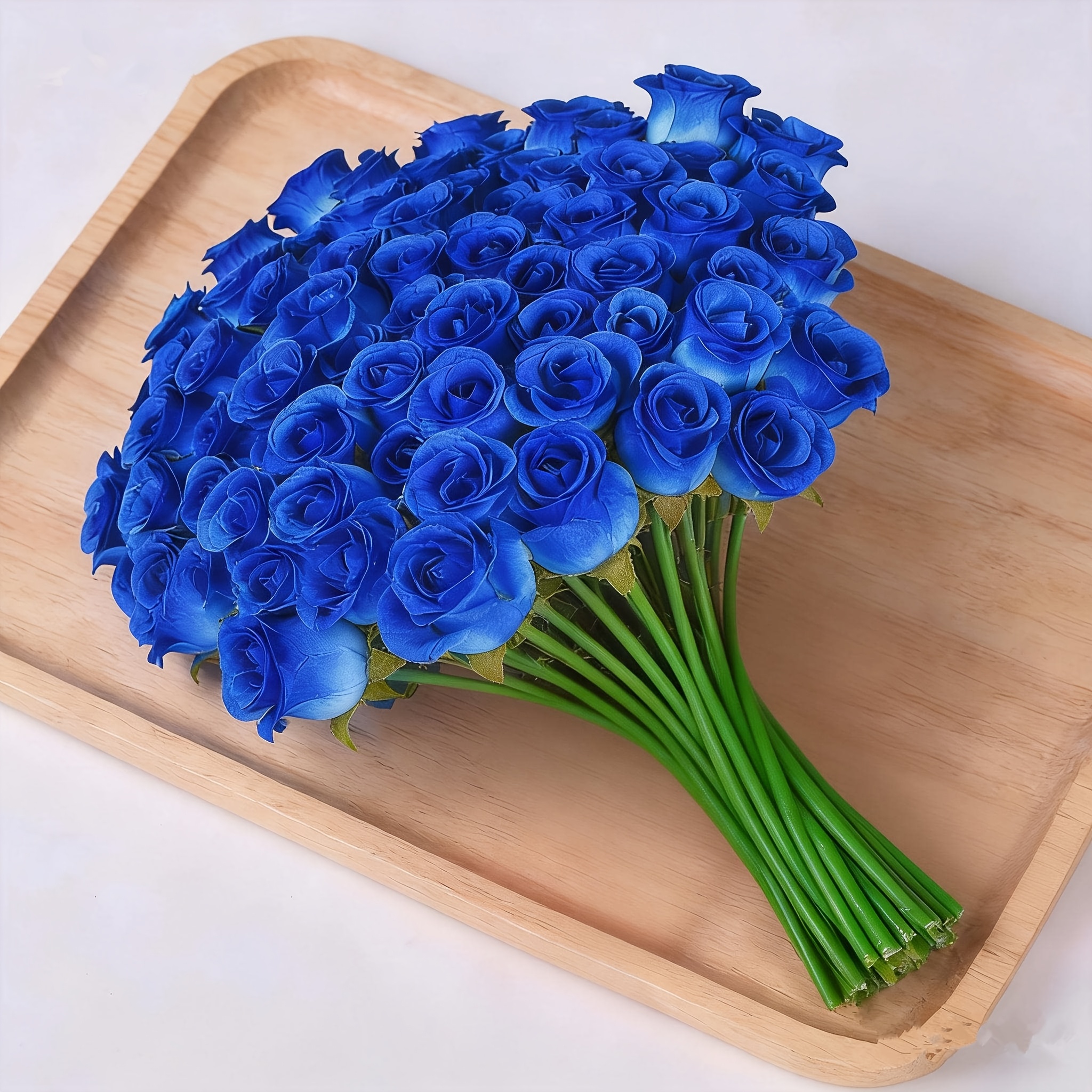 E-shop 50 Stück künstliche blaue weiße Blumen, künstliche Rosen, realistischer Seidenrosen-Strauß, geeignet für Valentinstagsgeschenke, , Verlobungs-
