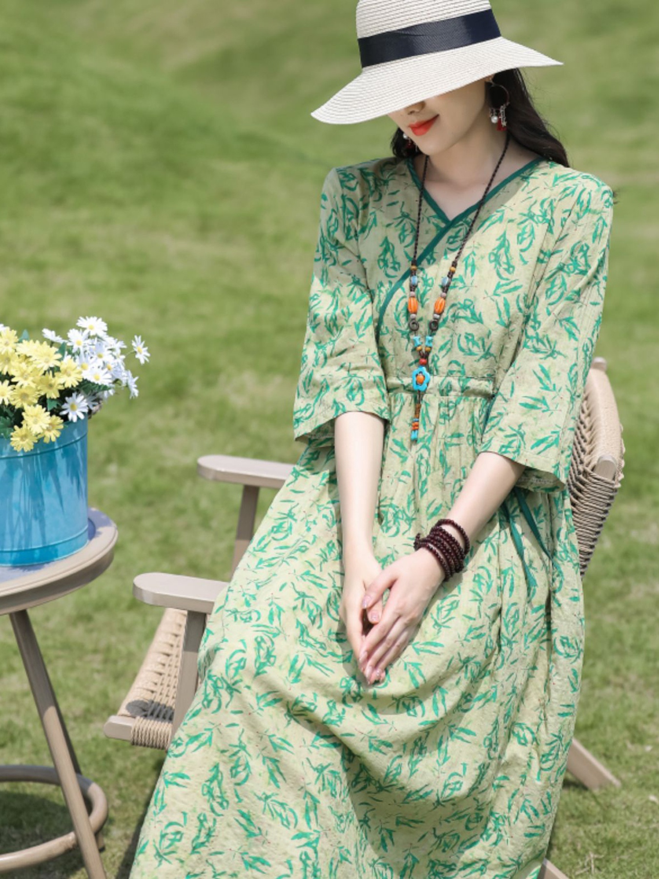 chinese dress ladies Floral Print Vintage Elastic Waist Lace Up Three Quarter Women Dress V-Neck  Mid-Calf Dresses Black M at Amazon Women's Clothing store main image 0
