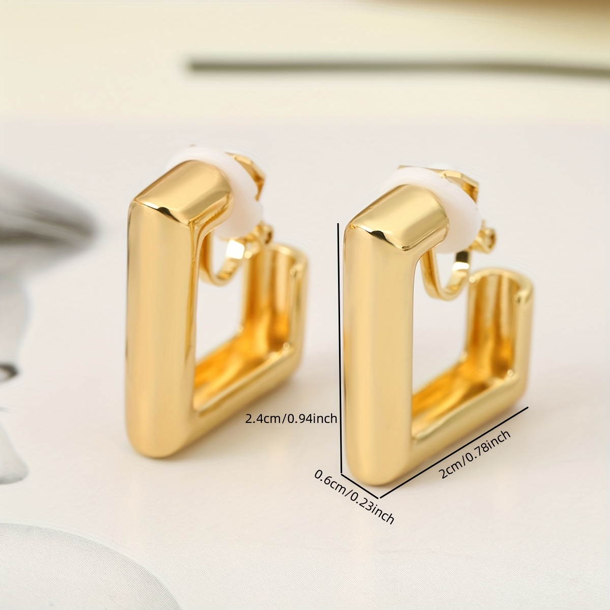 Women's Exquisite Copper No-Piercing Clip-On Earrings, Fashionable