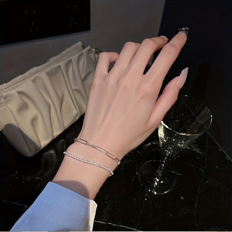 Delicate Silvery Chain Circle Bracelet for Women