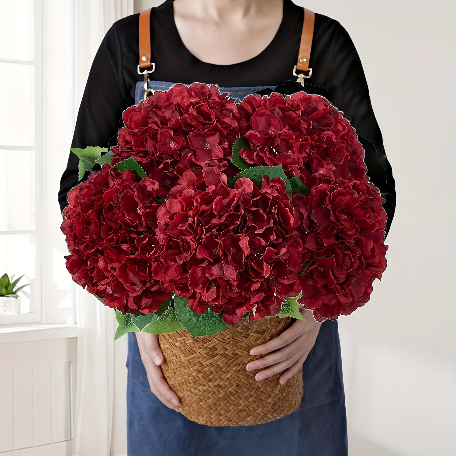 

Fleurs d'hydrangea artificielles 7-pièces, bouquets de fleurs d'hydrangea rouges en tissu faux avec feuilles larges pour la décoration de maison et les arrangements floraux