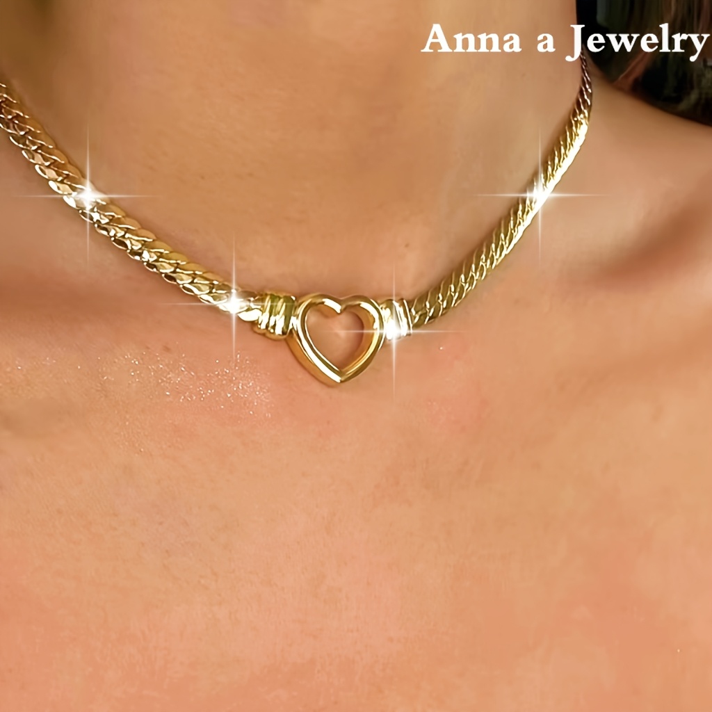 TEMU 1pc Women's Trendy High-end Necklace, Stainless Steel Cuban Chain Heart Pendant, Suitable For Banquet And Party Wear, Daily Versatile Jewelry