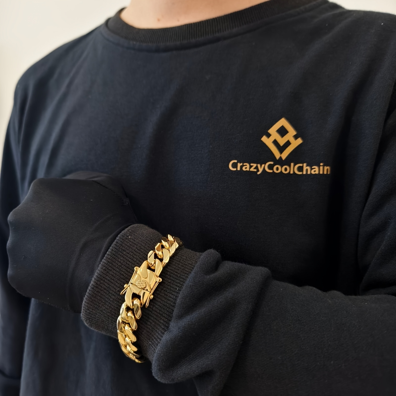 Teen's 18K Gold Plated Durable Cuban Bracelet — Stylish Buckle
