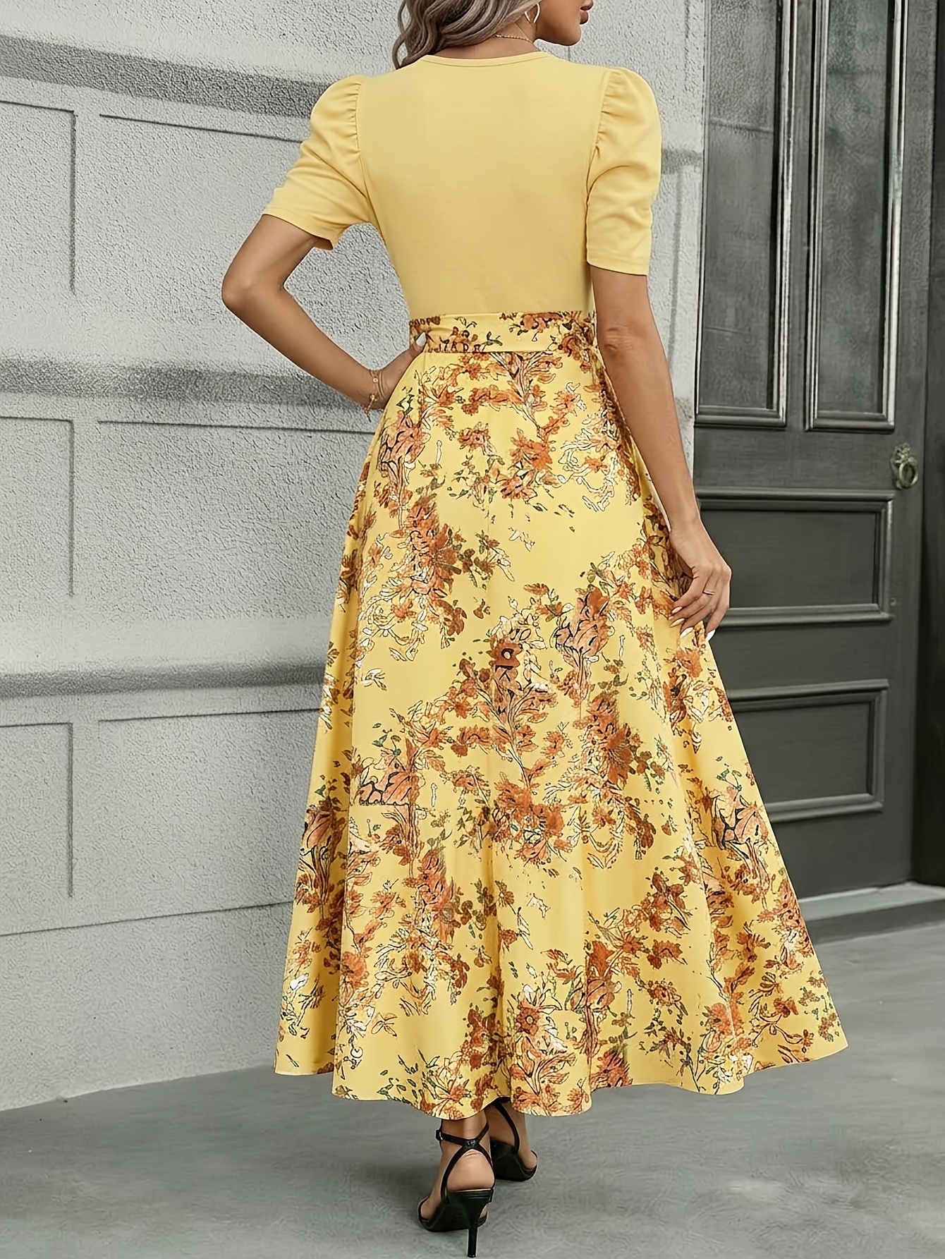 Floral Cinched-Waist Maxi Dress