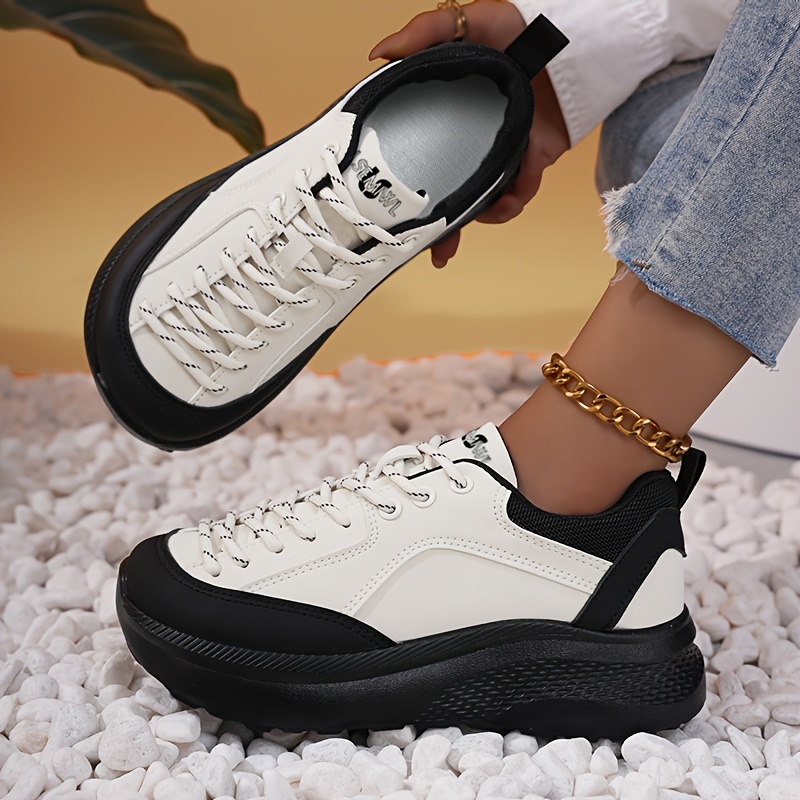 Women's Wide Toe Box Running Shoes for All Seasons