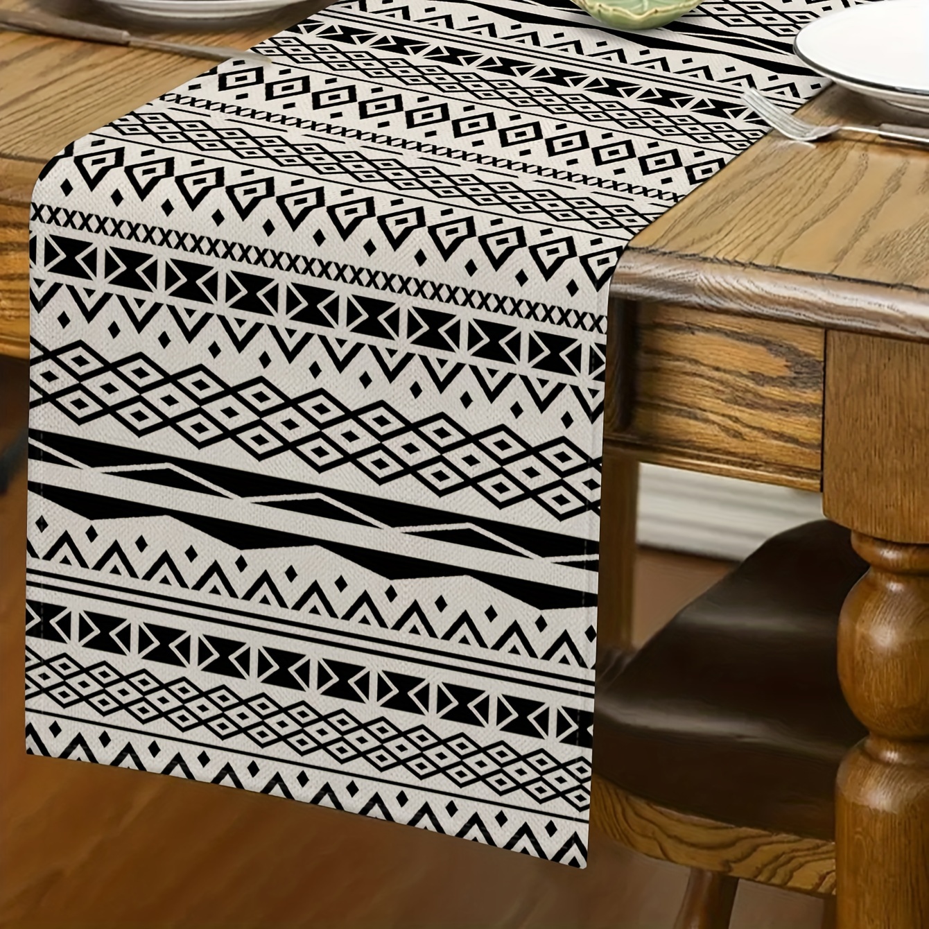 

Black And White Striped Linen Table Runner - 100% Linen Knit Fabric, Rectangle Shape, Dustproof Dining Table Decor, Ideal For Home And Party Use - 1 Piece (13x72 Inches)