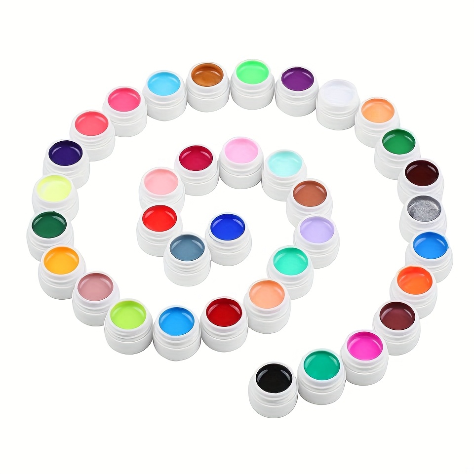 Skup od 36 gel lakova za nail art, savršen za dizajn noktiju kod kuće i u salonima, najbolji je poklon koji joj možete dati tijekom praznika i proslava.