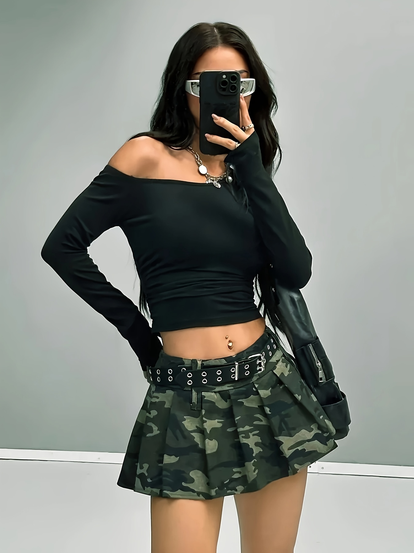 Women's Stylish Camo Pleated Mini Skirt Low-* No Belt Spring/Summer  Outfits, Black Green Camouflage Pattern Hand Wash Only, Versatile 