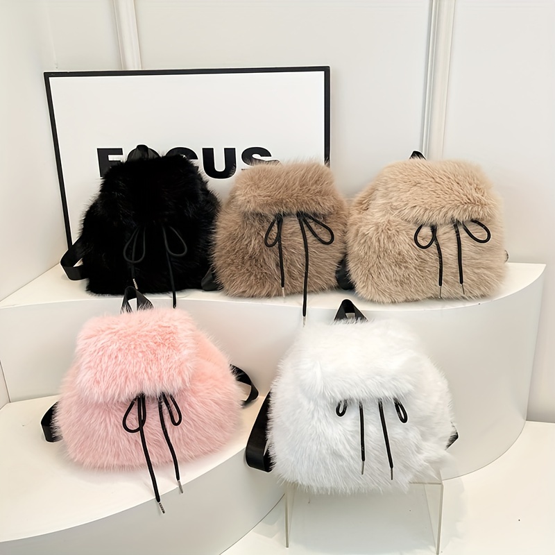 

Chic Fox Fur Plush Backpack - Spacious & Cute With Adjustable Straps, Use