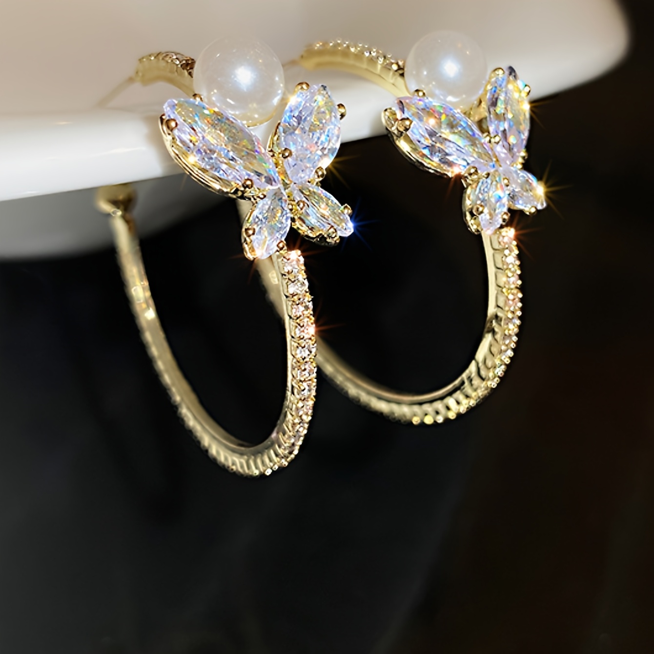 TEMU 1 Paire de Boucles d'Oreilles Créoles Papillon Minimalistes pour Femme, Bijoux Tendance et Élégants, Adaptés à un Port