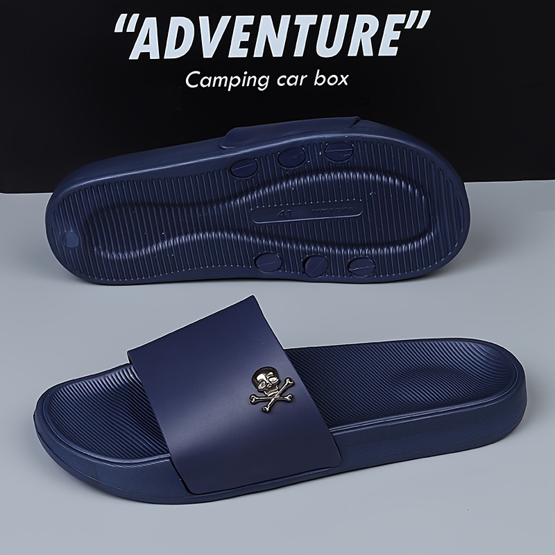 High-end Men's Summer Anti-Odor Lightweight Slippers, Men's Sports Flip-Flops, Novelty Beach Slides, Non-Slip Soft-Soled Slippers for Men and Teens, Trendy Brand Outdoor Wear, Skull Print Indoor Shower Bathroom Funny Single-Strap Slides