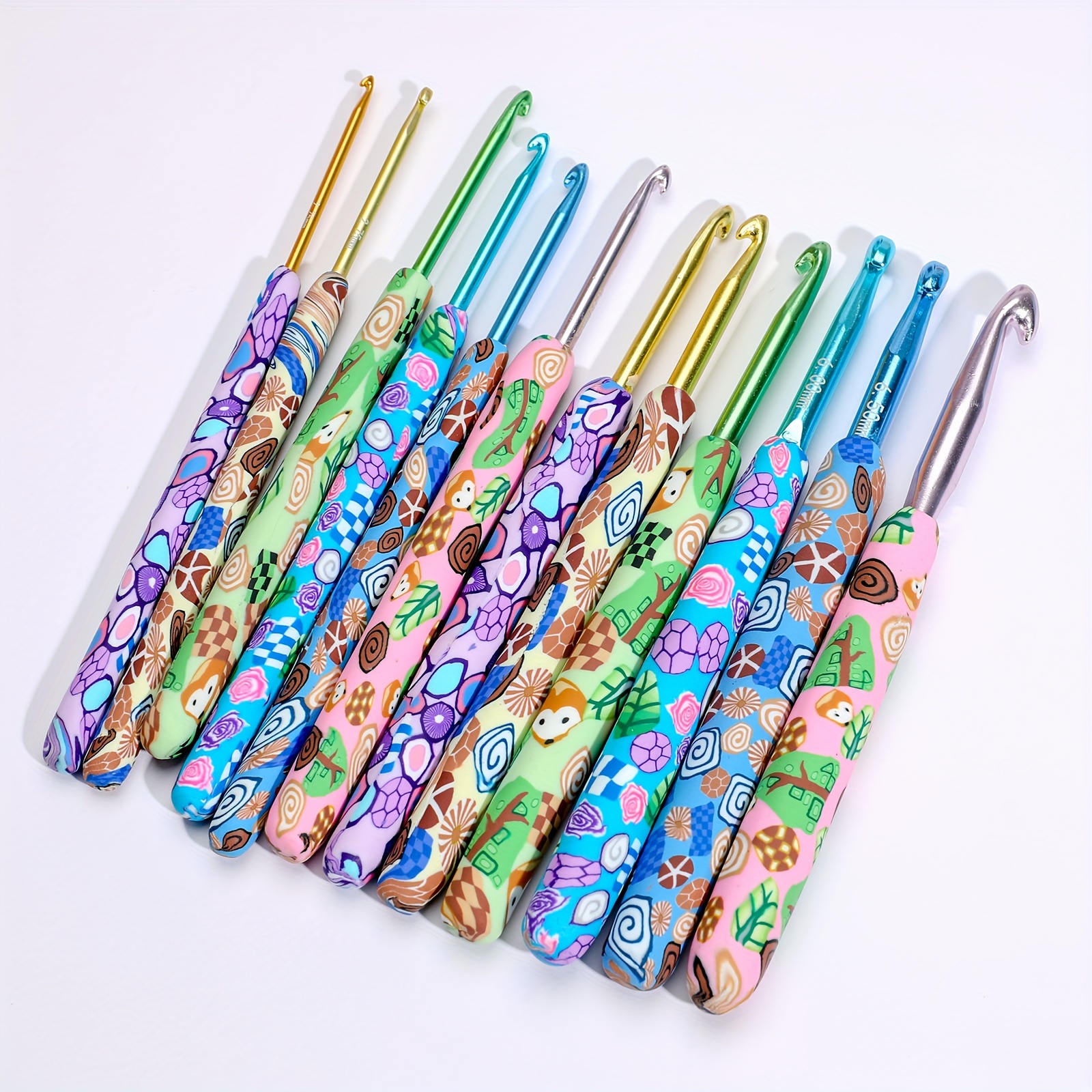 

12pcs Deluxe Crochet Hook Set, Ergonomic Grip Handles, 2.25mm (b) To 8.0mm (l) Sizes, Mixed Colors - Ideal For All Crafting & Knitting