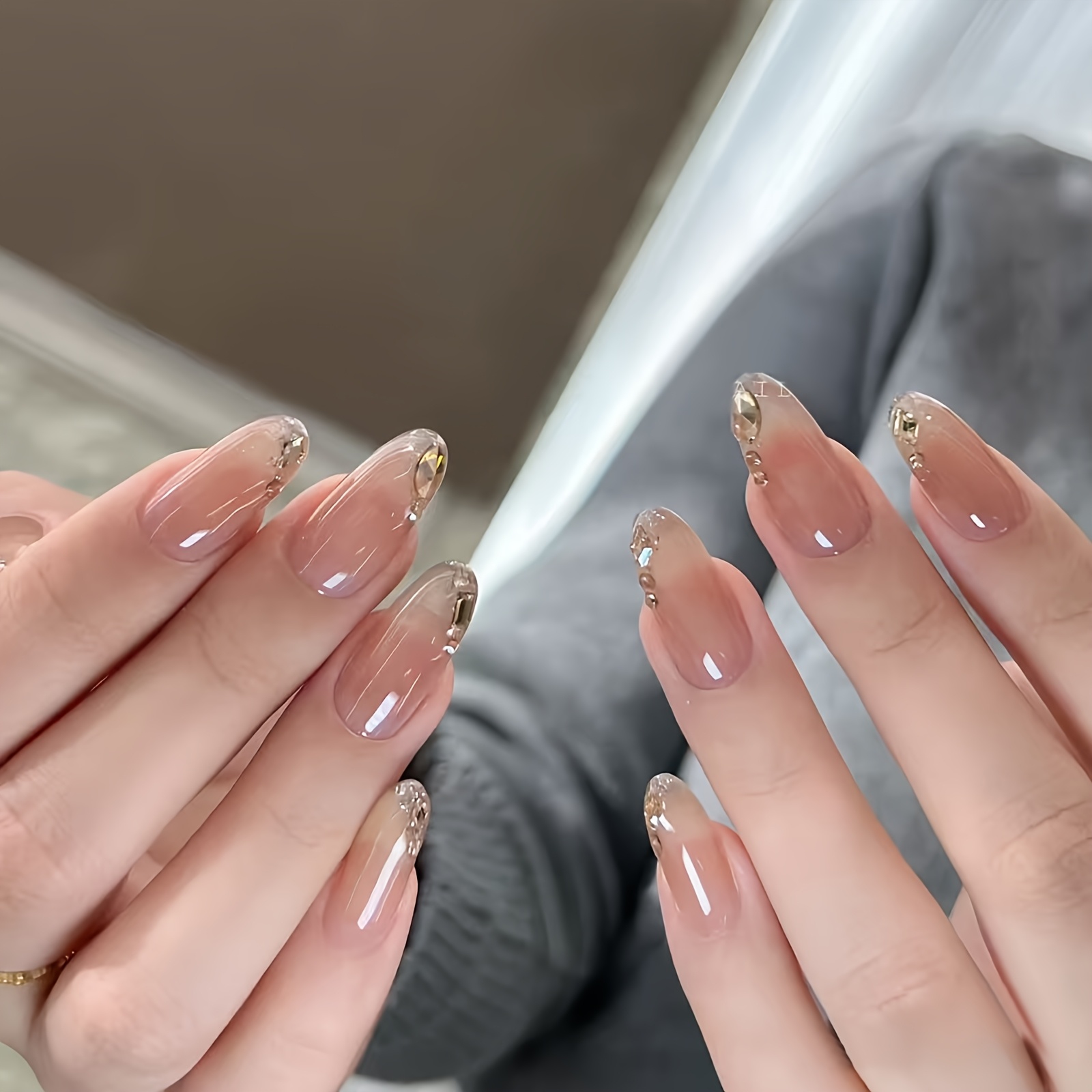 TEMU 30pcs Of Press-on Short Drop-shaped False Nails With A Simple And Glossy Rhinestone Design, Suitable For Daily Leisure, Work, Party Attendance,