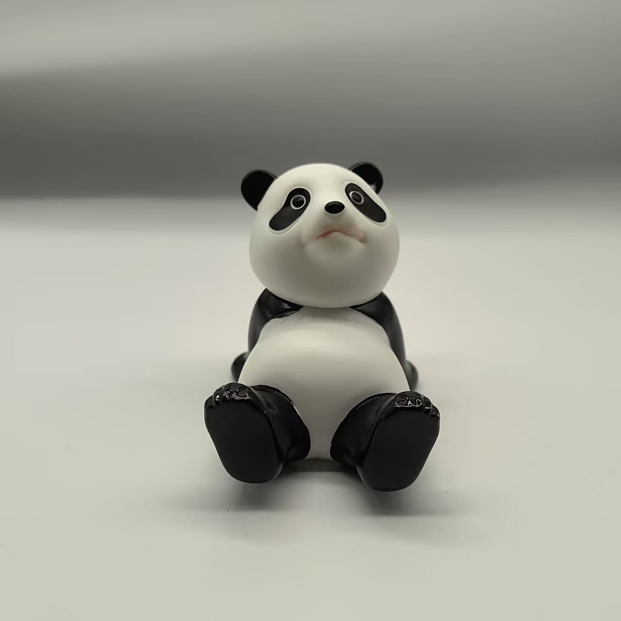 Adorable and Ingenious Desktop Ornament: Ideal Office Gift & Decor. This Panda - themed Desktop Holder is Perfect for Mobile Phones, Tablets. A Great Gift for Boyfriends/ Girlfriends on Their Birthdays, or Just as a Sweet Surprise.