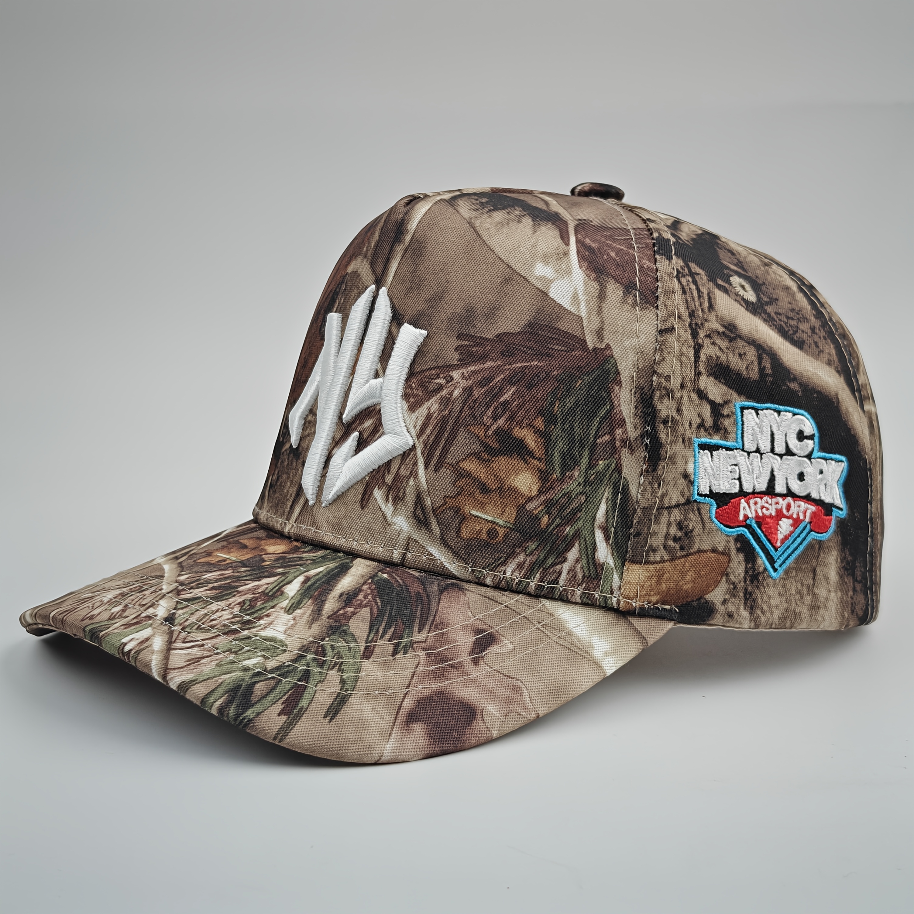 Image of Yn 3d Embroidery Colorful Random Color Truck Driver Dad Baseball Hat Outdoor Men's And Women's Sunshade Curved Brimmed Hat