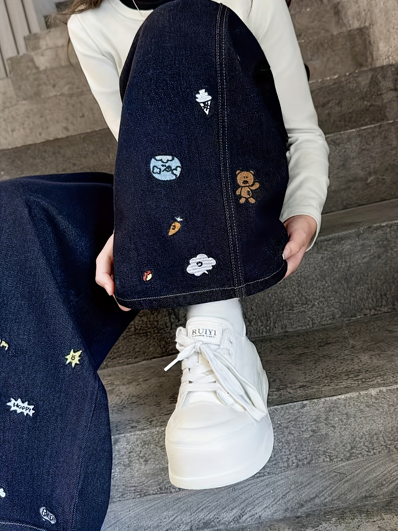 Girls' Embroidered Blue Jeans for Autumn & Spring