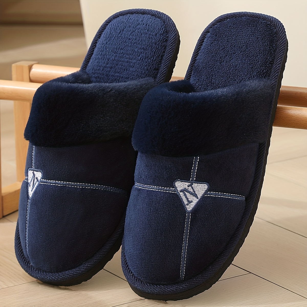 TEMU Men's Slippers, Autumn/winter Plush-lined Thick-soled Non-slip Home Slippers For , Indoor/outdoor Use, Unisex Couple's Slippers, International
