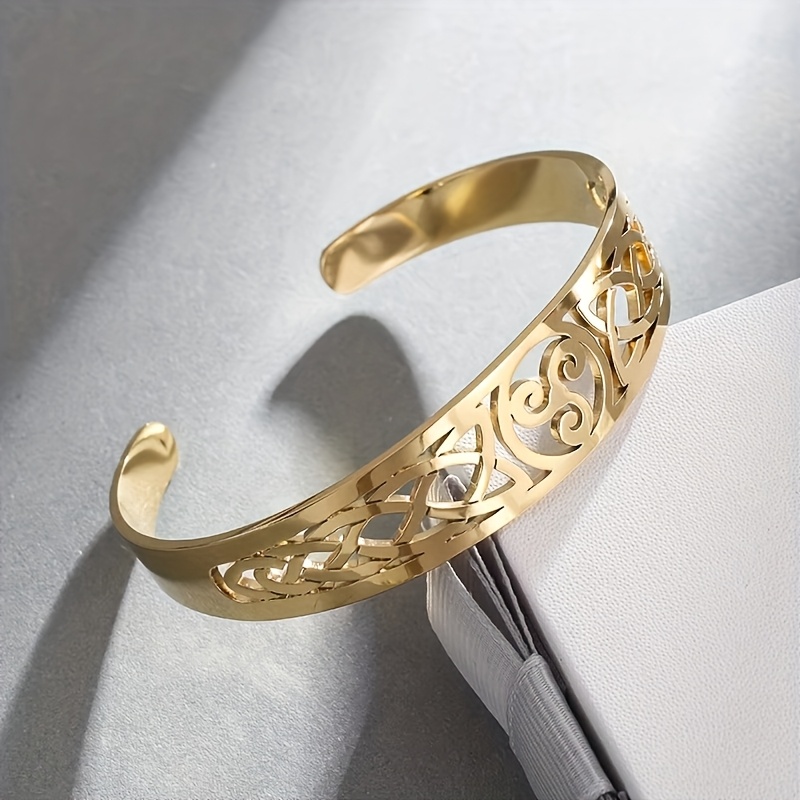 Women's Retro Celtic Knot Design Stainless Steel Open Bangle