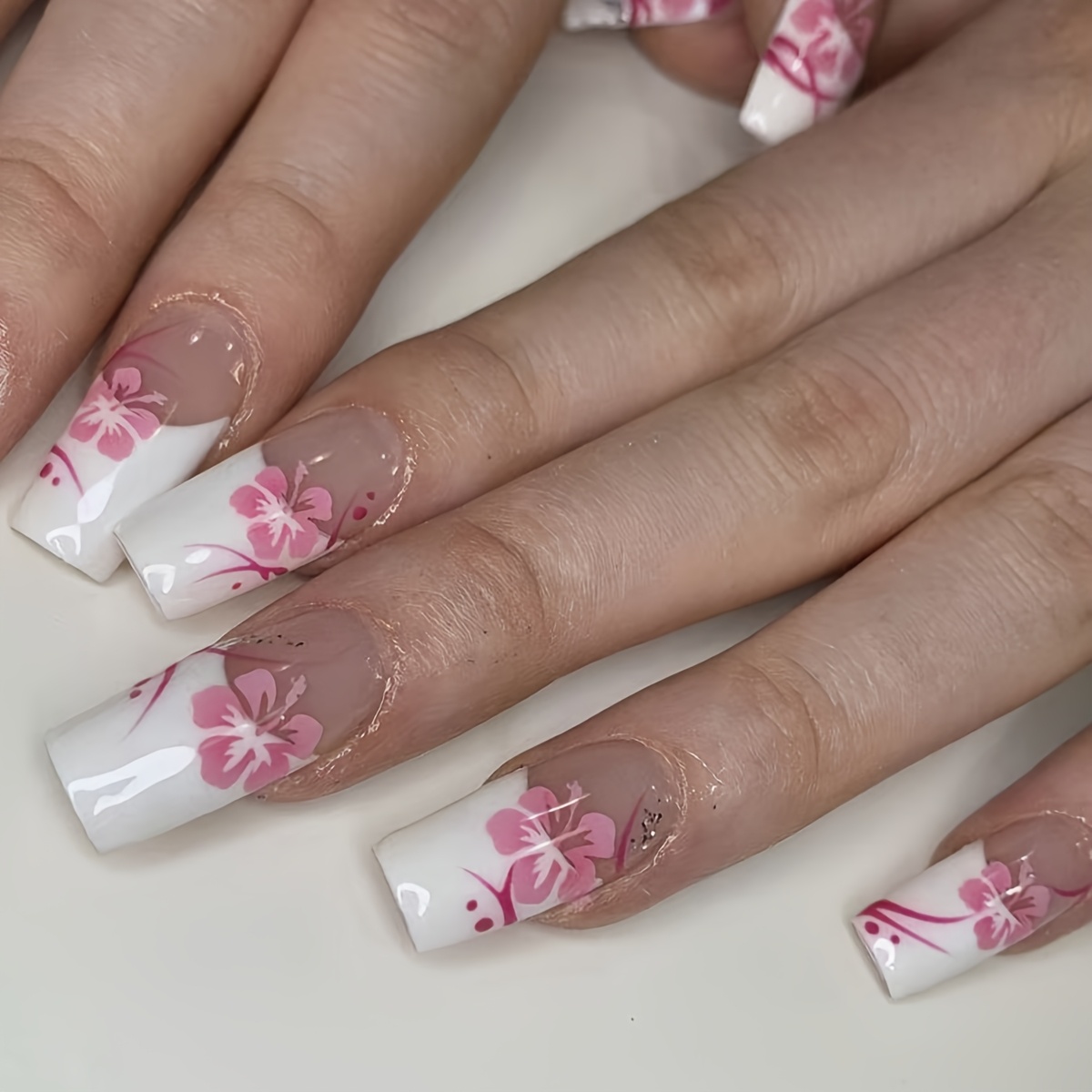 24pcs/set Mid Square False Nails And Nail File And , White Silvery Stripe Floral Designs, Romantic Art