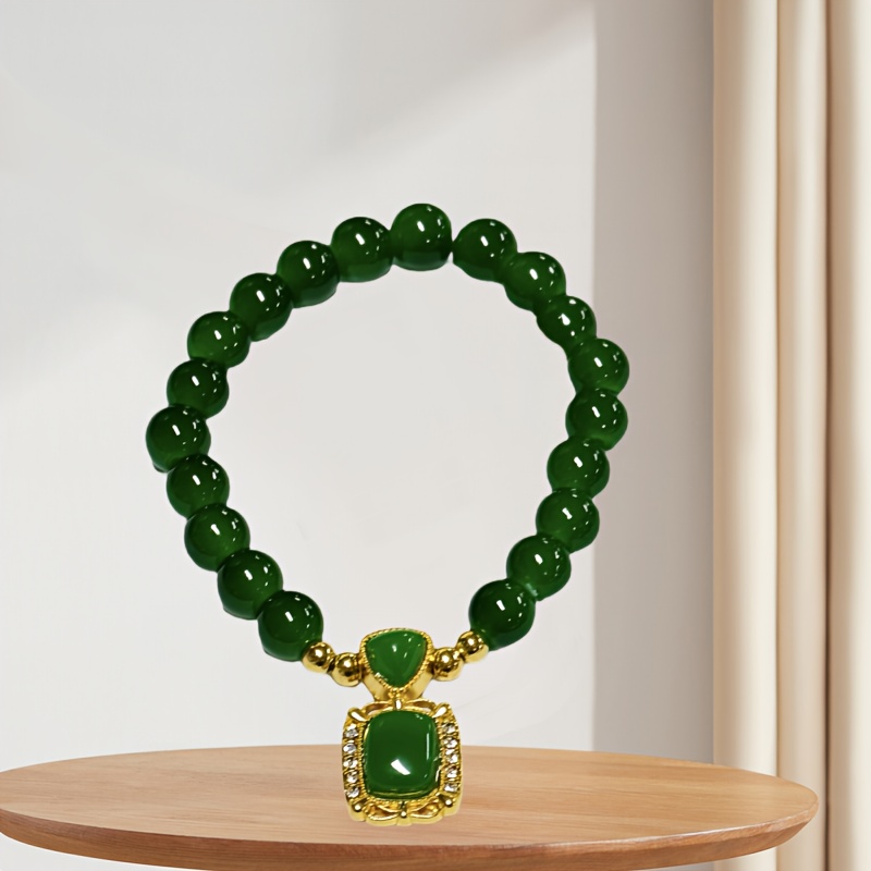 TEMU Elegant Green Jade Beaded Bracelet With Imitation Jade Pendant, A Versatile Fashion Accessory For Women, Suitable For Daily Wear And Special