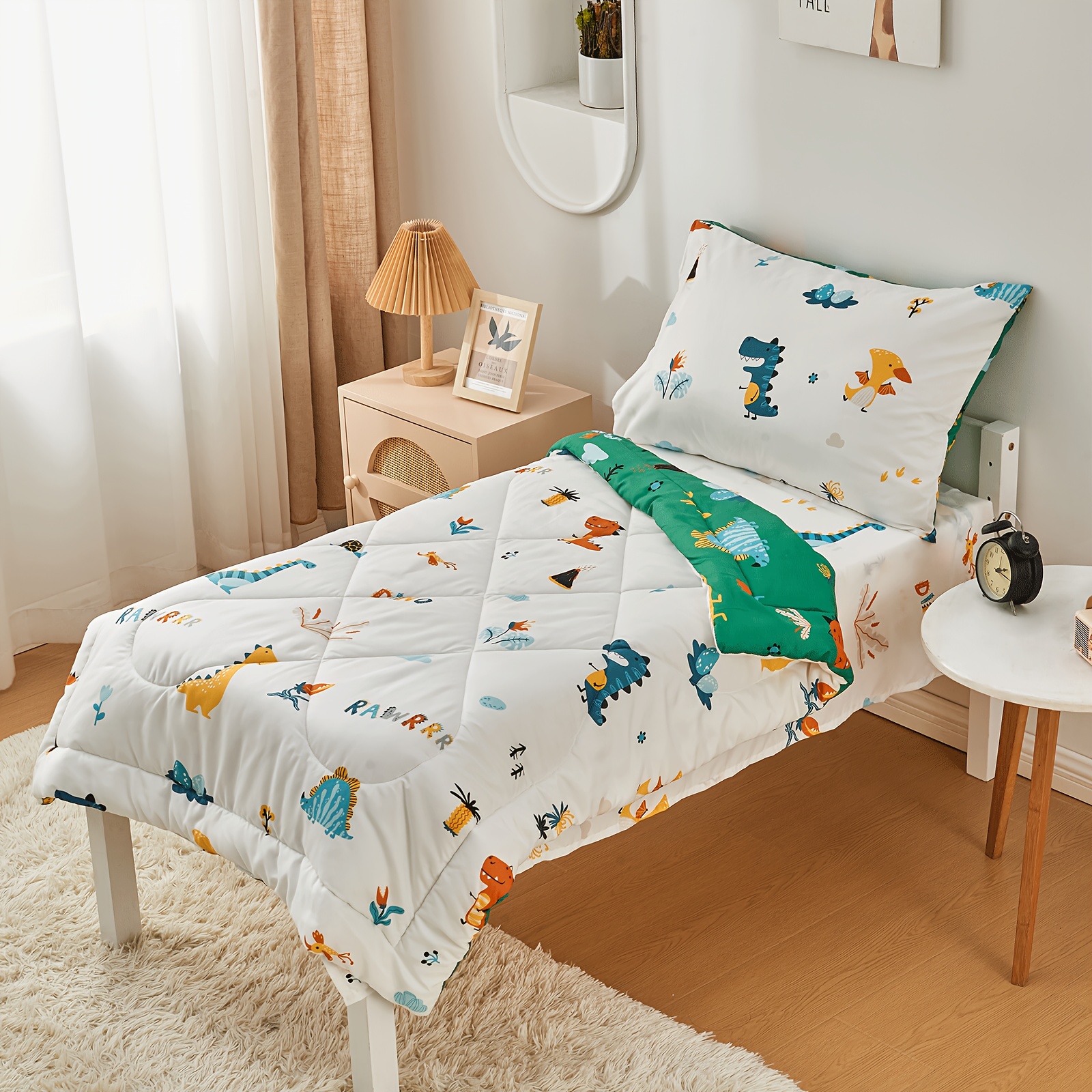 Four-Piece Green Dinosaur Pattern Kids Bedding Set