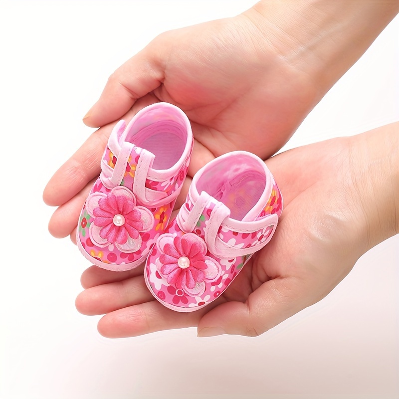 dc06281b-ddc7-401d-a101-319522701a6b.jpg Floral Print Baby Girl Pre-Walkers, Casual Spring/Fall Fabric Shoes with Round Toe, Slip-On Closure, Flower Design for Toddlers - Comfortable and Stylish