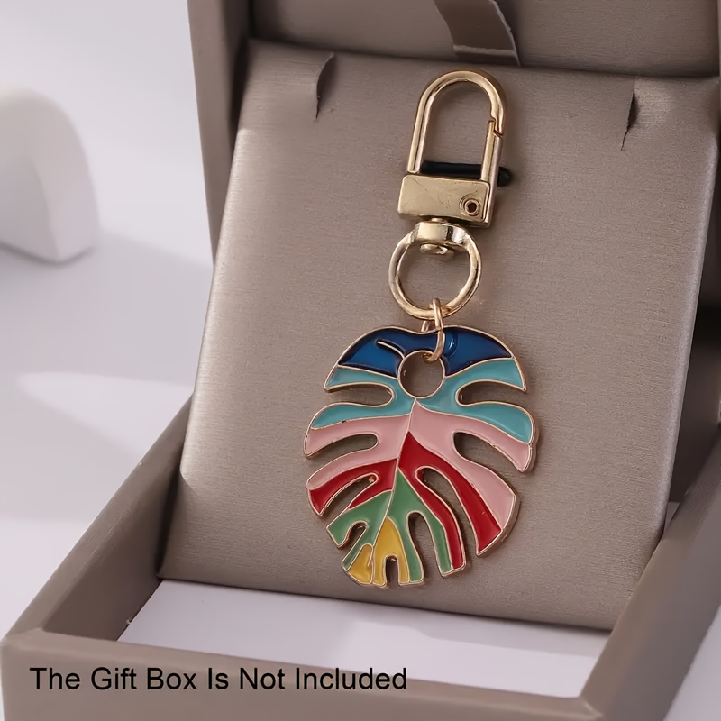 Leaf-Shaped Keychain Compatible for Handbags & Purses