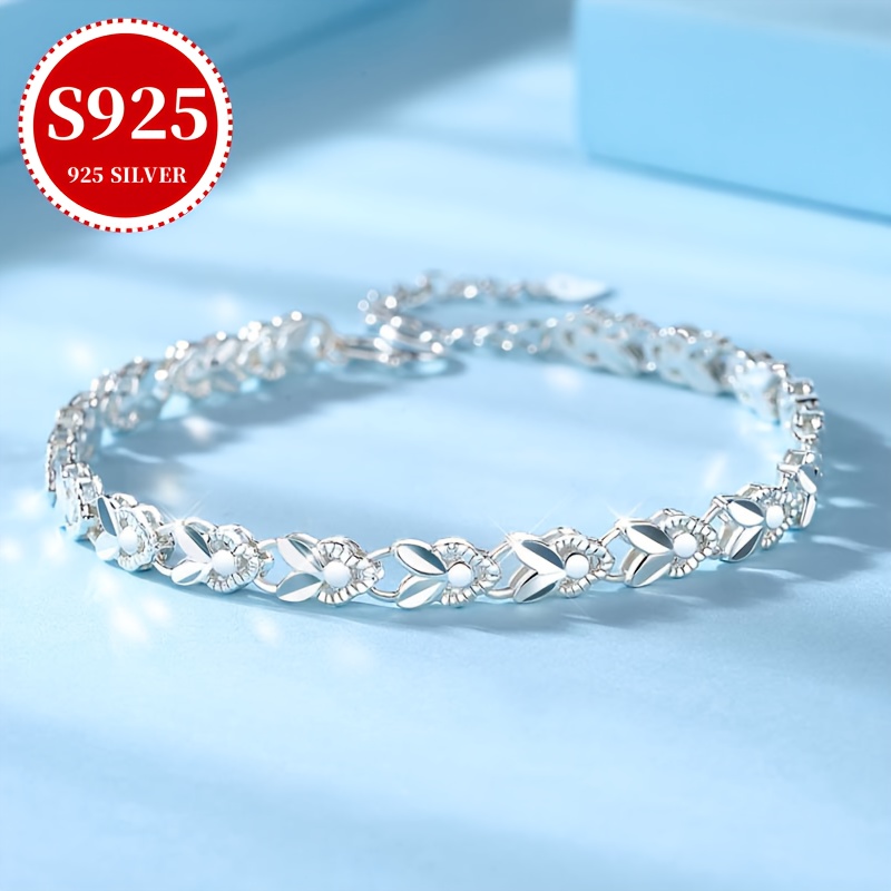 

[customer ] Elegant 925 Sterling Silvery Rabbit Bracelet - Hypoallergenic, Luxurious & Gift For Her - Or Like Day - Comes In A Gift Box