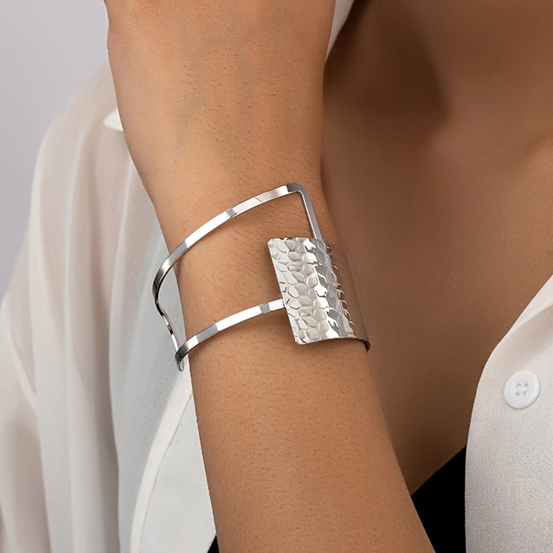 TEMU Bracelet de style européen et américain, mode, temperament indifférent, ouverture en métal, taille ajustable, design , bracelet haut de gamme
