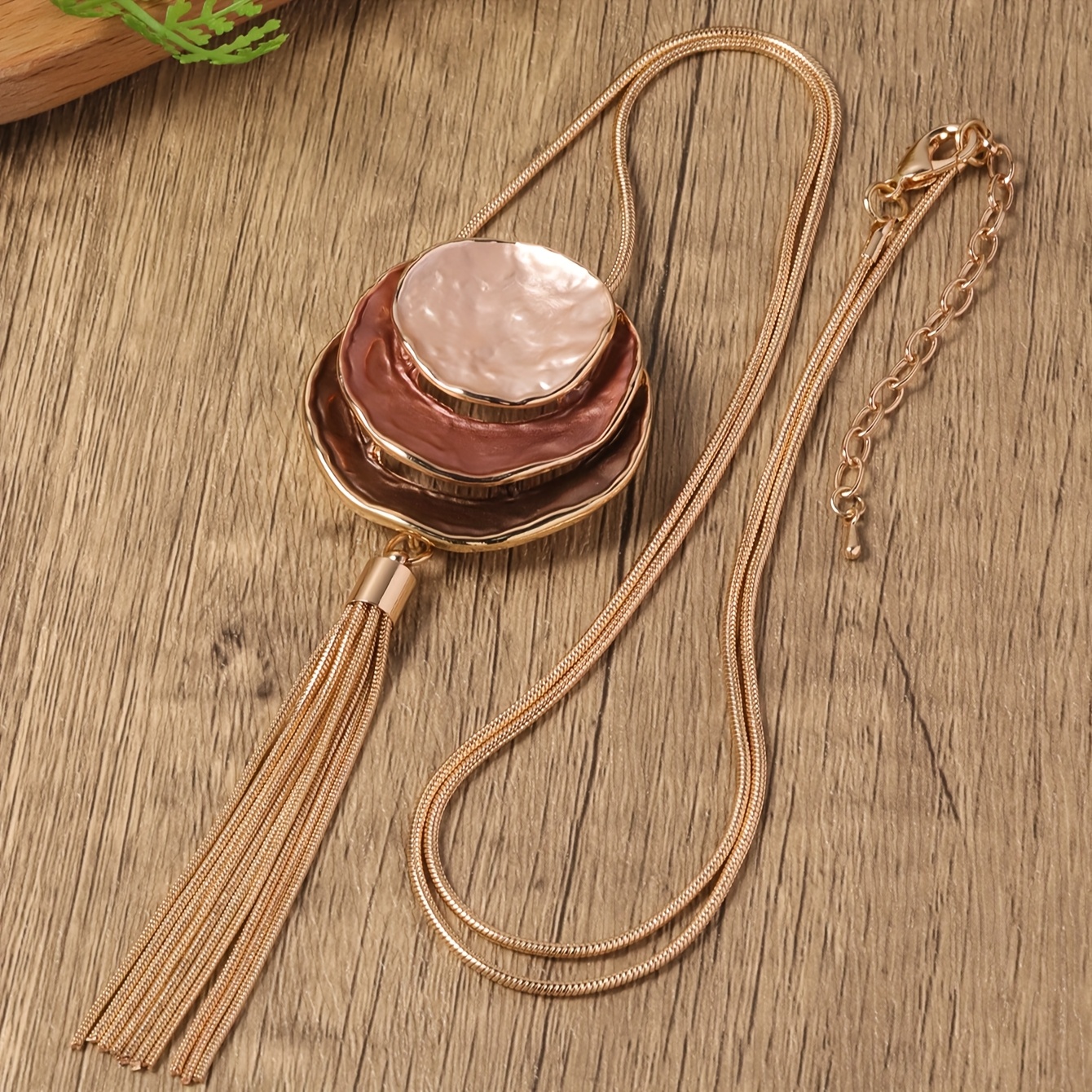 Image of A Long, Fashionable Alloy Geometric Chain Tassel Pendant Necklace For Women, Wear, Parties, Vacations, Music Festivals, And Valentine's Day Gifts