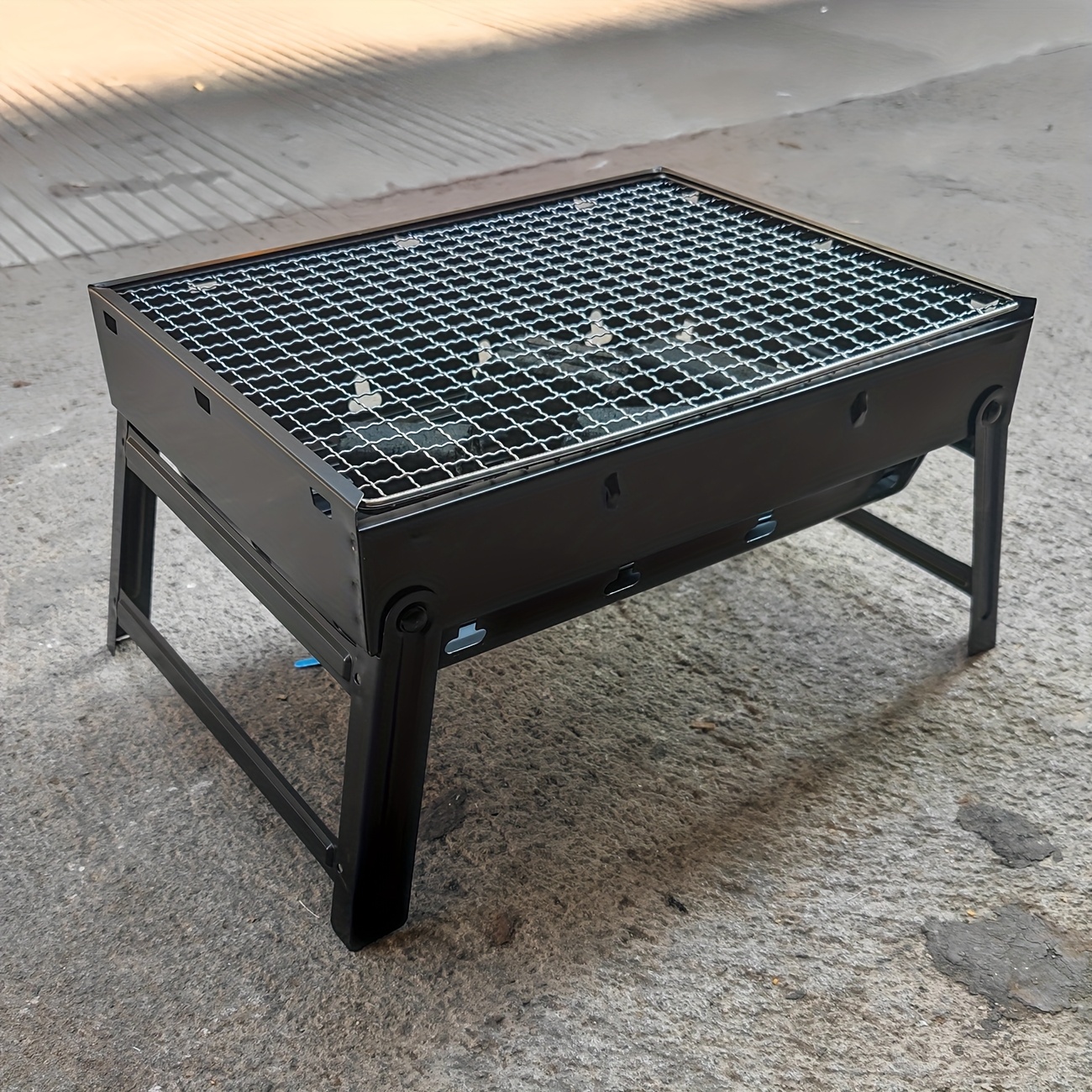 Portable Folding Bbq Grill - Durable, Ideal For Outdoor Camping & Picnics, Barbecue Grill