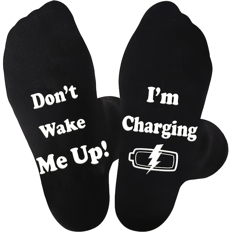 TEMU 1 Paire de chaussettes "Ne me réveillez pas ! Je recharge" Cadeau de Noël unique pour , cadeau d'anniversaire pour papa, chaussettes de recharge