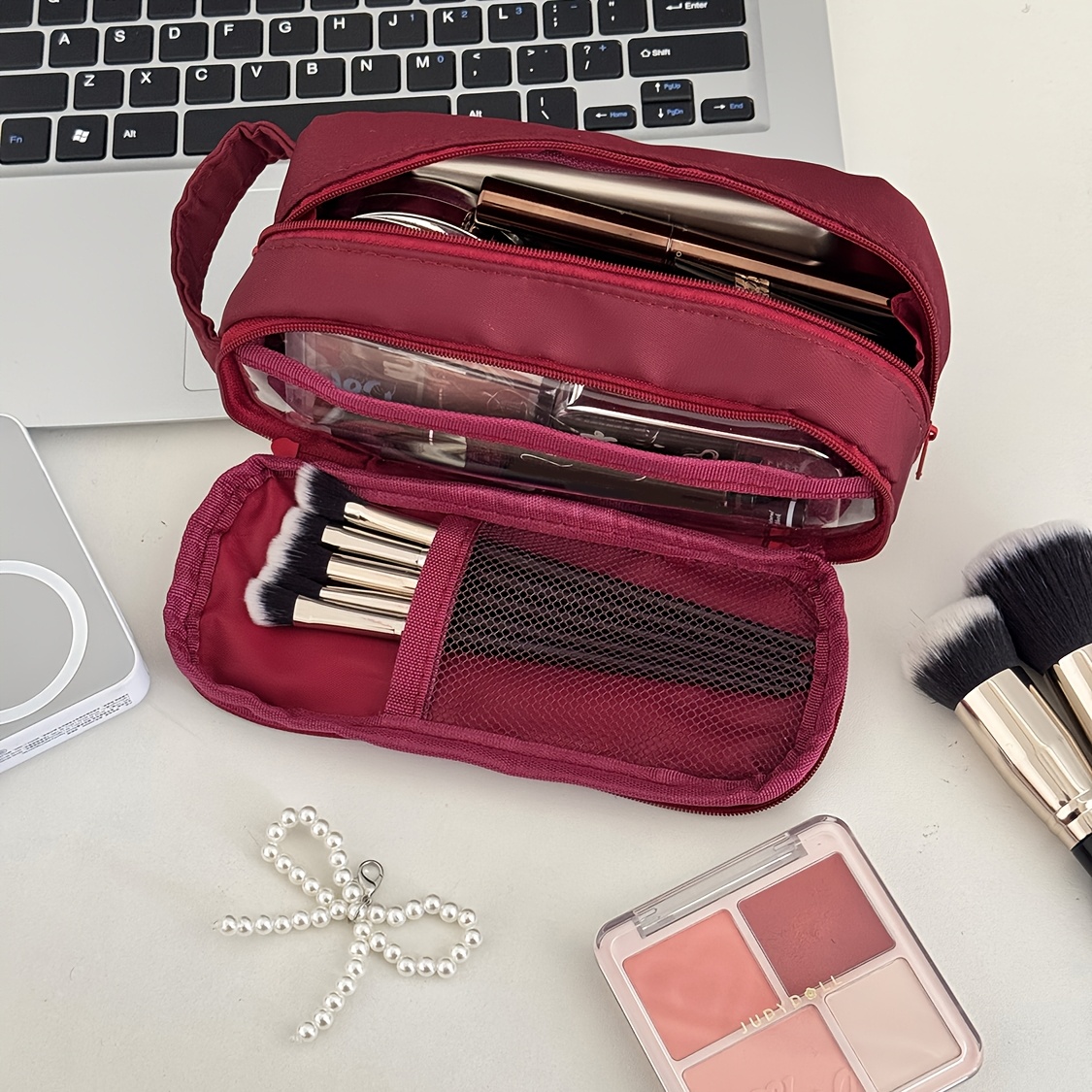 Solid Color Nylon Cosmetic Bag Fashion High-value Partition Finishing Portable Cosmetic Brush Storage Bag