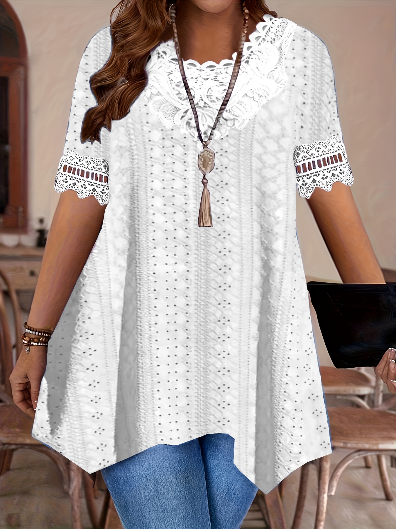 Plus Size - Women'S Plus Size Fashion Versatile Solid Color Hollow Texture Lace Collar Patchwork Lace Sleeve Patchwork Irregular Hem Short Sleeve T-Shirt