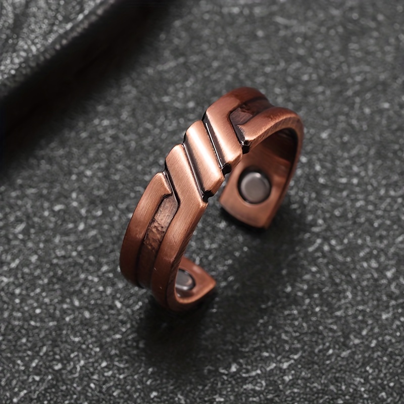 

Elegant Vintage Style Copper Magnetic Ring For Men And Women, Adjustable Open Design, Daily Fashion Jewelry, Suitable For Parties And All Seasons - 1pc