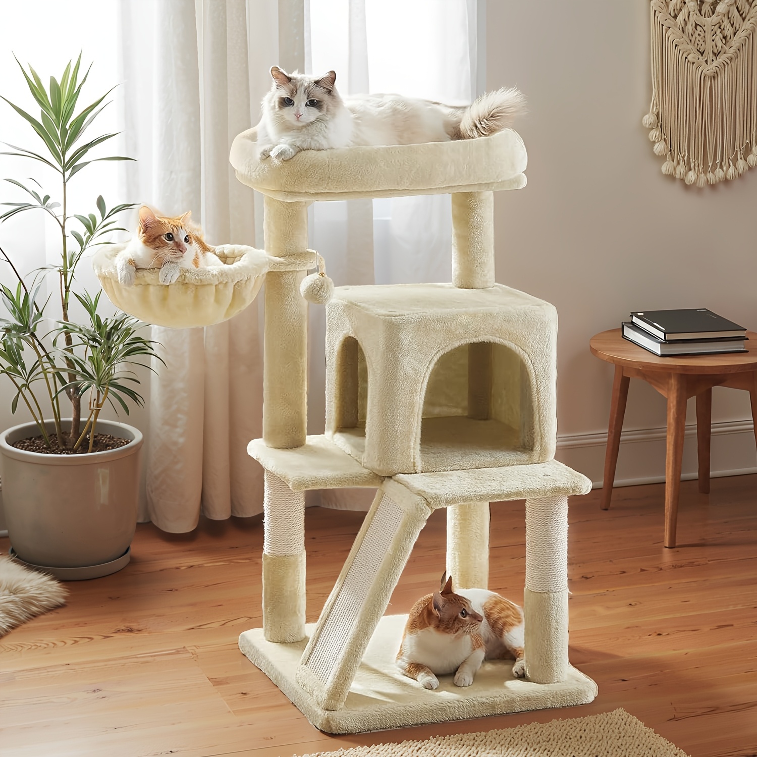 E-shop Kratzbaum, Kratzbaum mit großer Plattform, Kratzpfosten mit Höhle Hängekorb, Beige