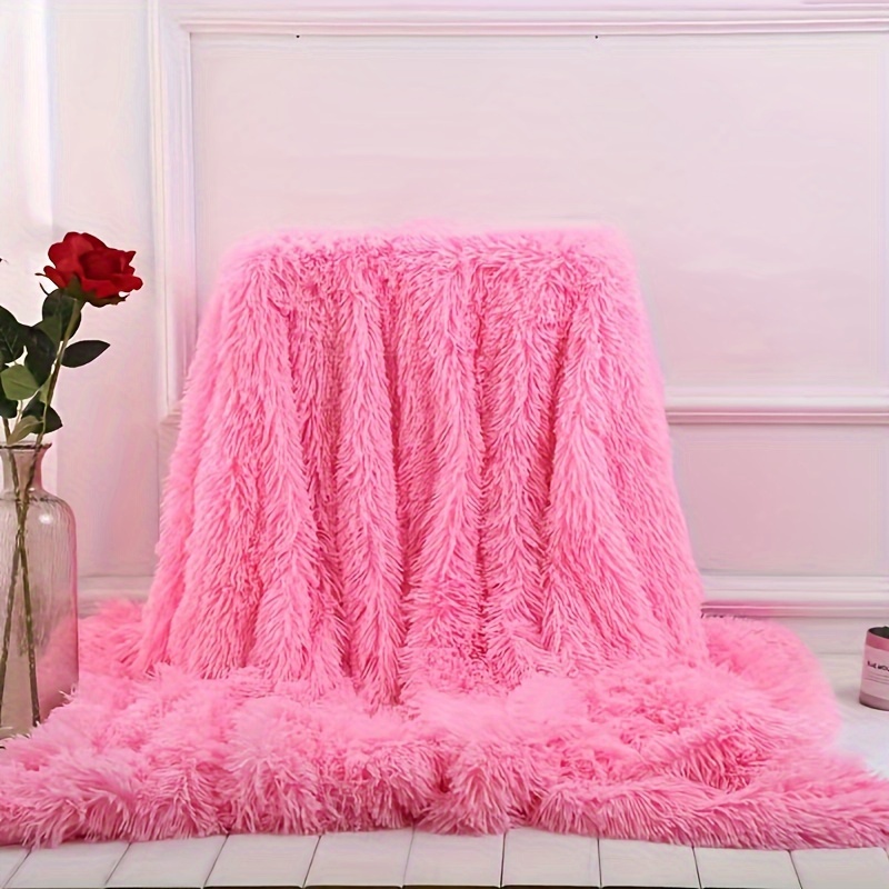 

1pc Luxurious Pink Faux Fur Throw Blanket, Nordic Style Long Shaggy Coral Fleece, Winter Warm Single Sofa Cover, Charming Office Nap Blanket