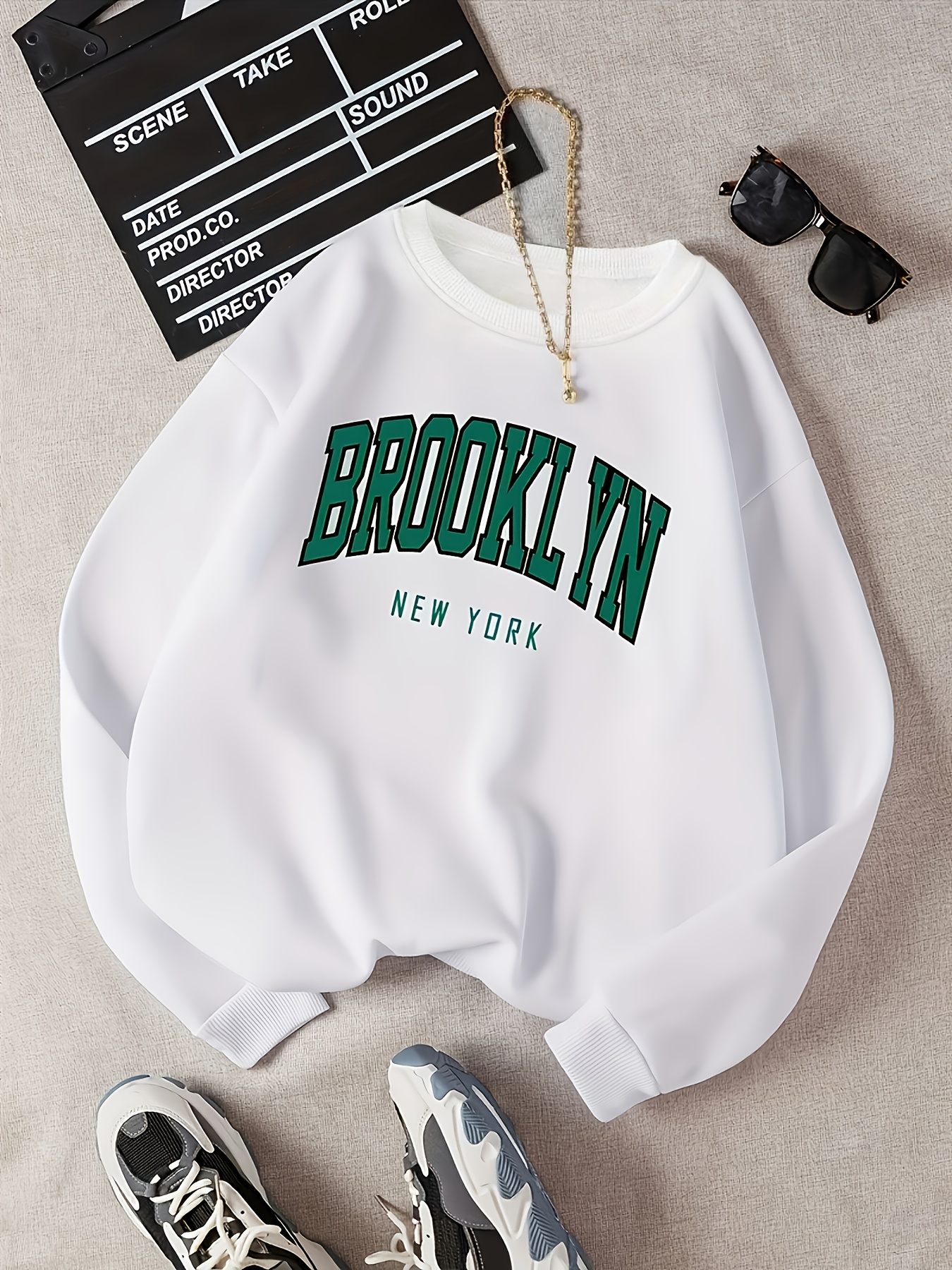 pull brooklyn imprimé pour femmes - blanc avec lettrage vert, manches longues col rond décontracté, confort toutes lavable en machine, sweatshirts mignons, mode streetwear, coupe détendue, tissu durable Détails du produit 1