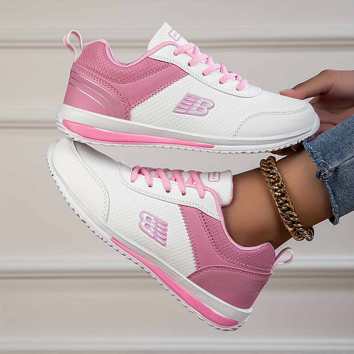 White Casual Sneakers for Women, Lightweight And Breathable, Affordable Running Shoes for Students, Comfortable for Daily Outings, Versatile Footwear., Women Shoes