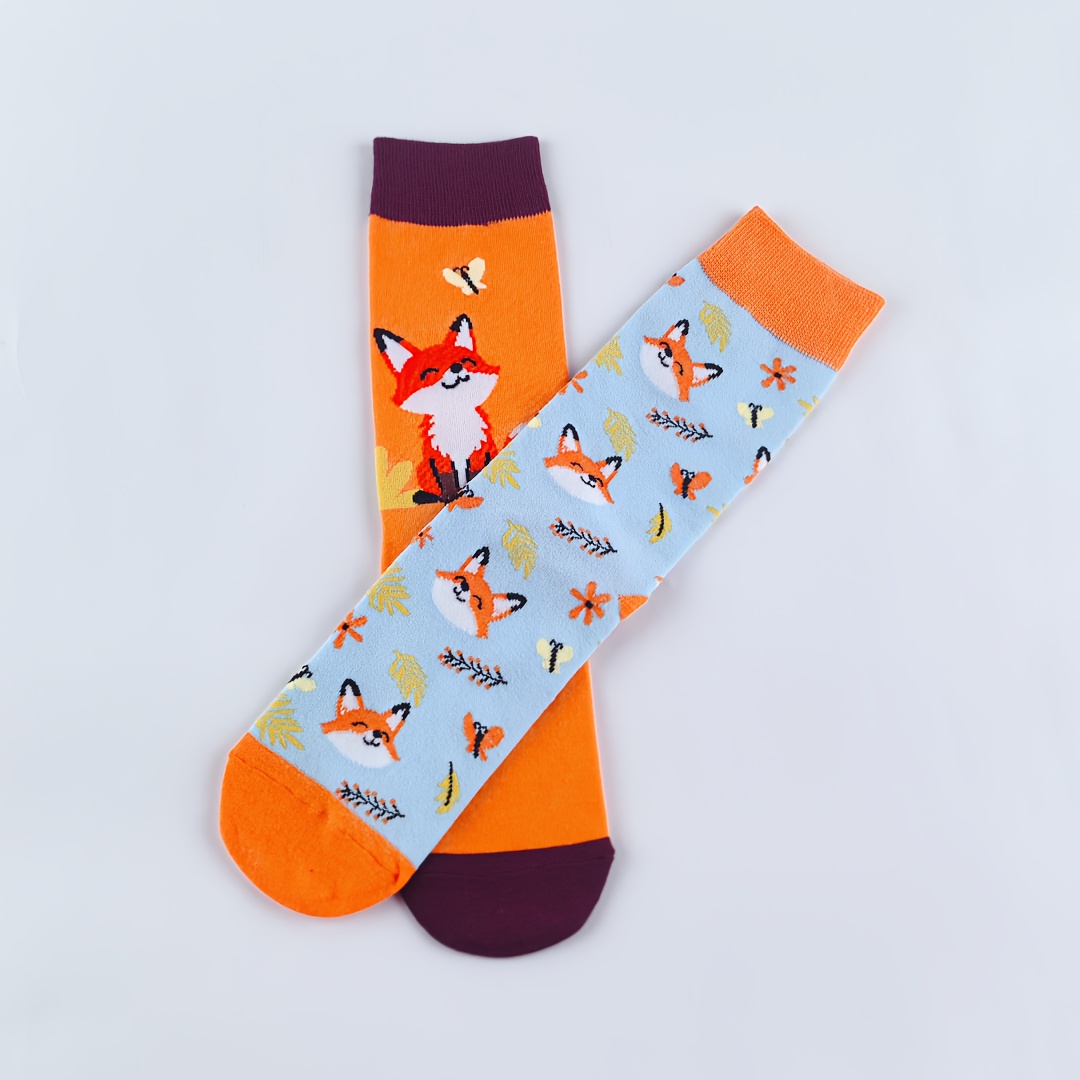 Image of 1 Pair Of Cute Smiling Fox Socks, Featuring A Fashionable And Unique Asymmetrical Design, Suitable For Daily Men And Women