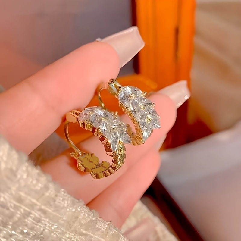Women's Retro Elegant Wheat Ear Leaf Earrings, Light Luxury Gift