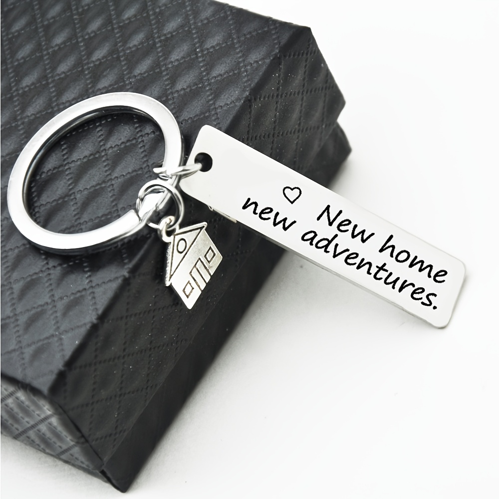 TEMU Llavero de Acero Inoxidable con Grabado " Hogar Nuevas " - Etiqueta Rectangular de 5cm x 24mm y Colgante de Casa, Ideal para Regalos de ,