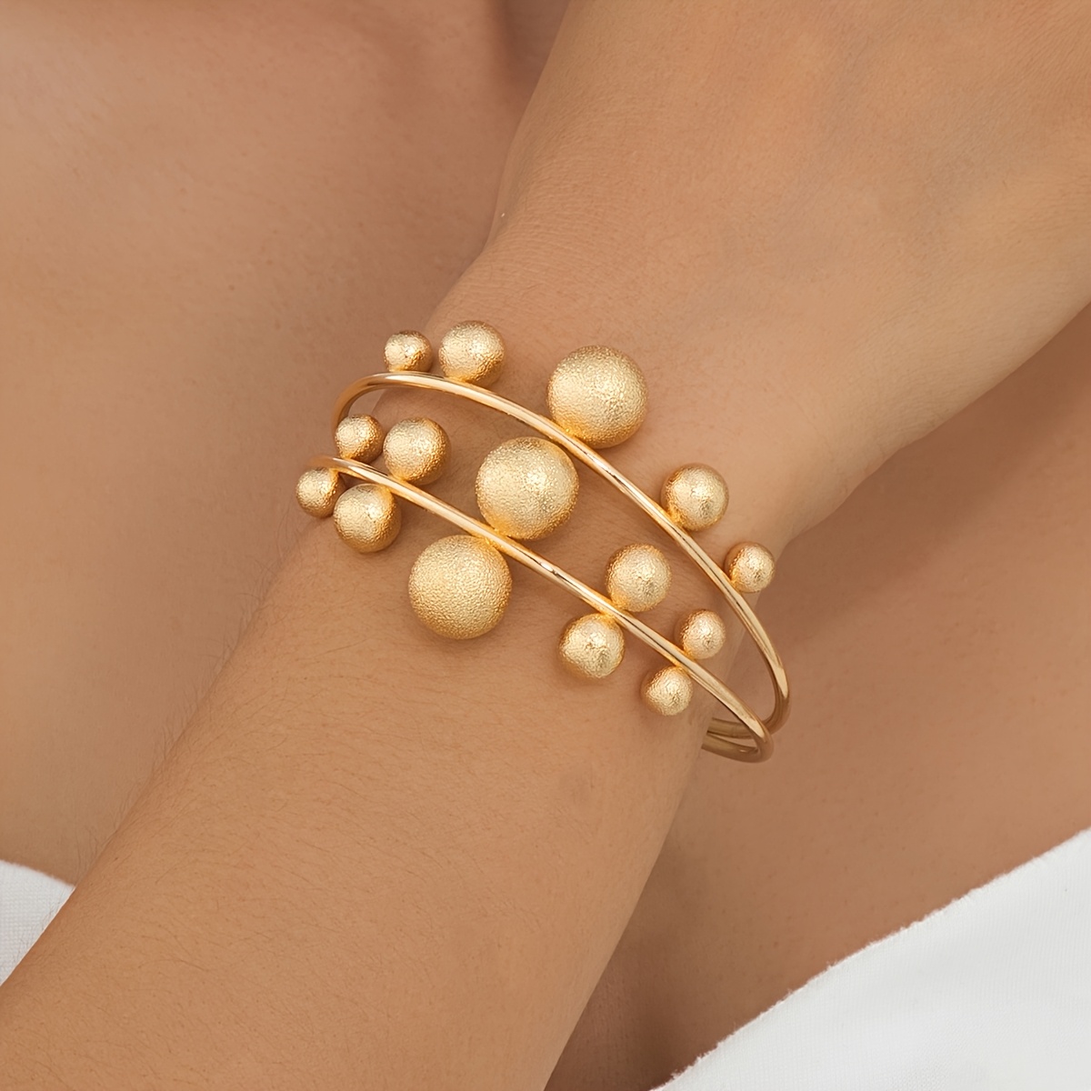 TEMU A Summer Beach Elegant And Luxurious Frosted Golden Opening Metal Bead Design Women's Bracelet