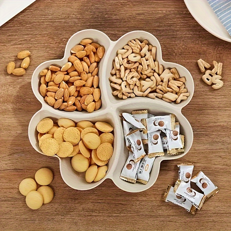 

Creative Heart-shaped Tray: Multi-compartment Bowl For Nuts, Dried Fruits, Candy, And More - Plastic, No Electricity Required