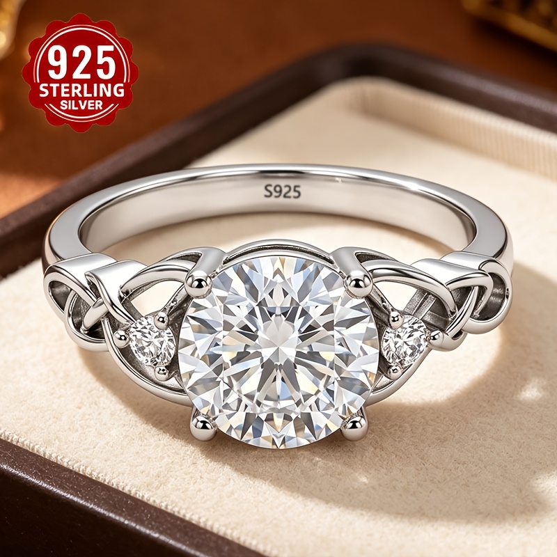 Image of S925 Sterling Silver Exquisite Ladies' Fashion Ring, Elegant, Vacation-ready, Classic, Set With Moissanite, A High-quality Ladies' Jewelry Ring With , Suitable For Vacation Trips And Daily Wear