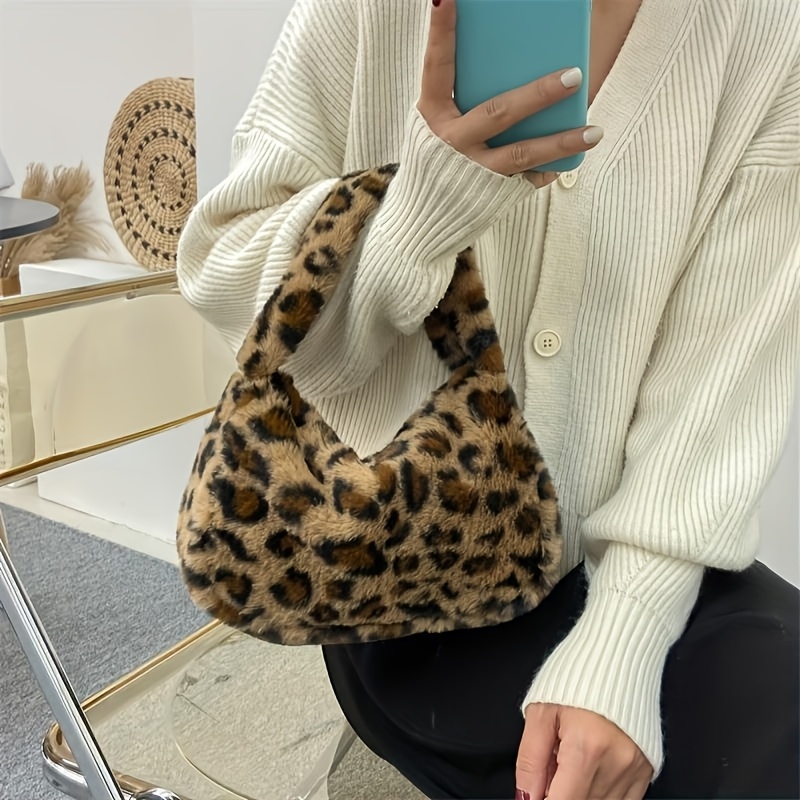 

Chic Leopard Print Plush Shoulder Bag - Vintage-inspired, Fashionable Underarm Handbag With Zip Closure For Women